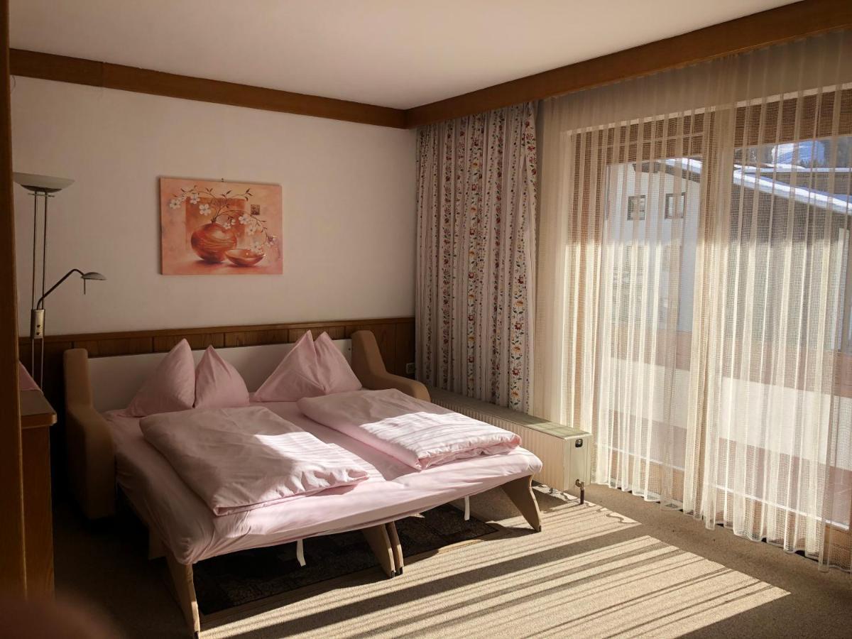 Fruehstueckspension-Appartementhaus Wasserer Bad Kleinkirchheim Dış mekan fotoğraf