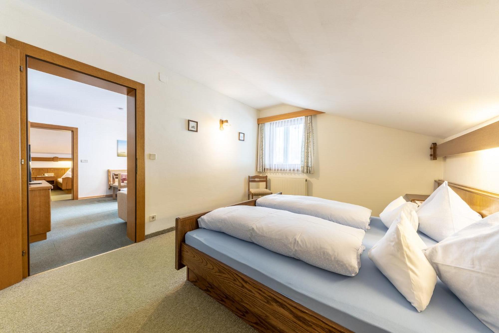 Fruehstueckspension-Appartementhaus Wasserer Bad Kleinkirchheim Dış mekan fotoğraf