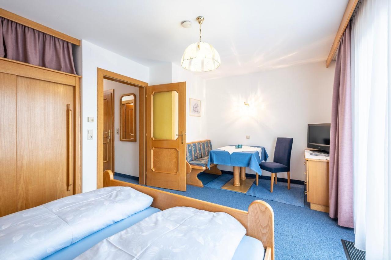 Fruehstueckspension-Appartementhaus Wasserer Bad Kleinkirchheim Dış mekan fotoğraf